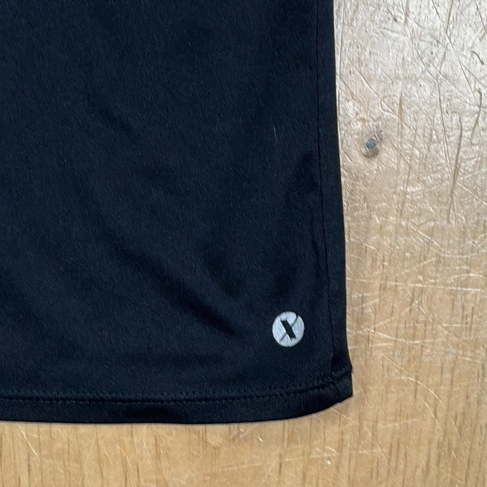 Xersion Youth M 10/12 BLACK Athletic Workout T Shirt Quick-Dri ,STRONG Graphic